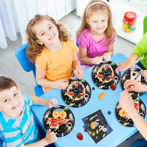 40PCS Outer Space Party Plates and Napkins Set