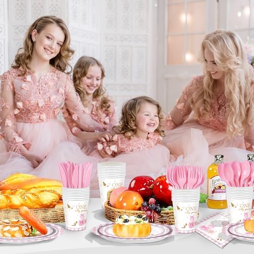 Silly Goose Party Supplies Set 168pcs for 24 Guests
