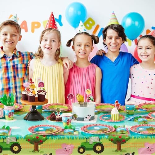 WERNNSAI Farm Animal Table Cloth - 54 x 108